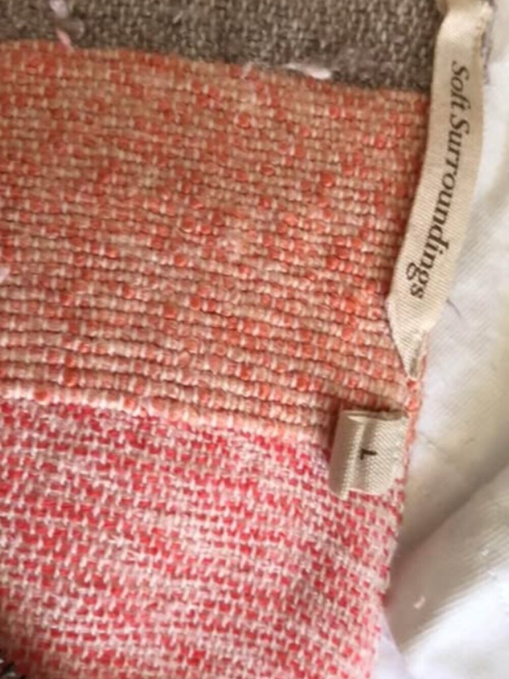 Soft Surroundihgs Pastel Pull Over with Zipper Size L - Picture 3 of 4
